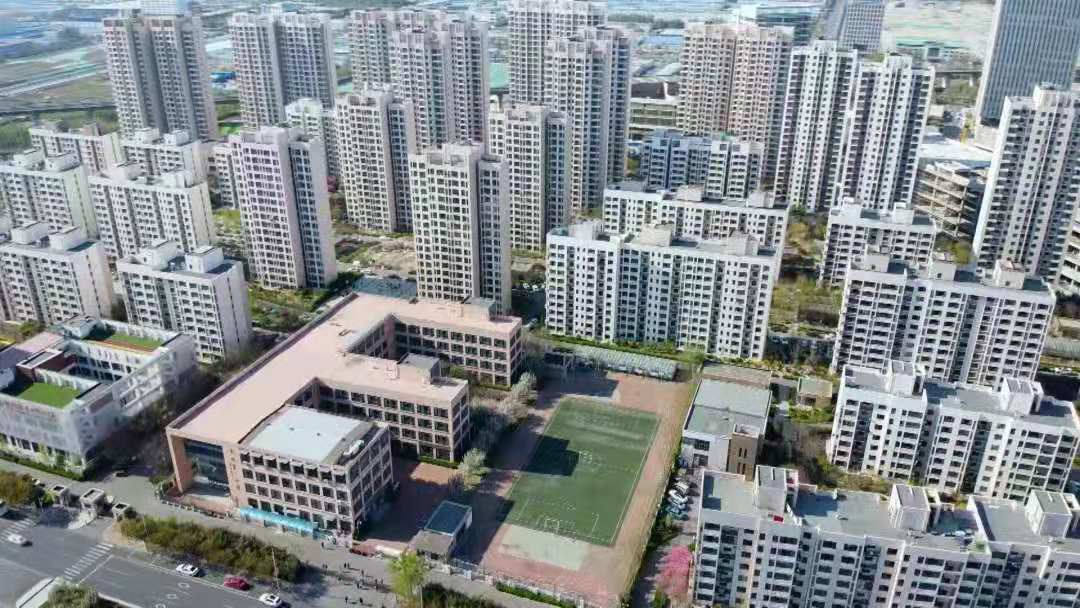 南昌挂牌5宗共732.5亩涉宅地 总起价33.43亿