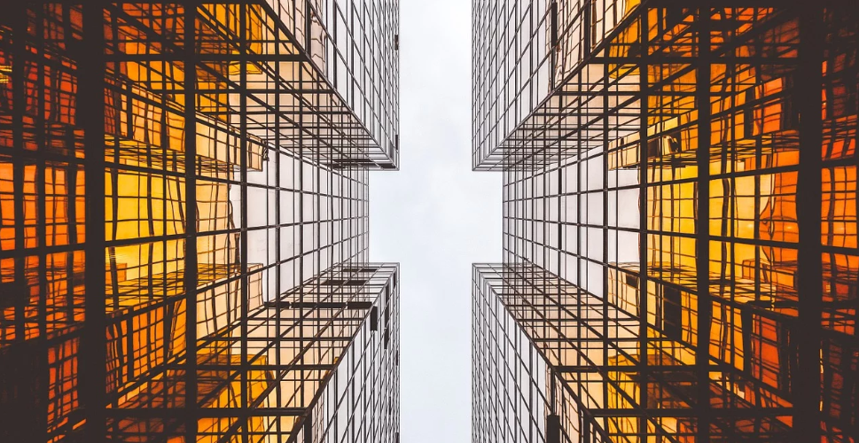 中虹集团底价343.5万元挂牌转让宏苑物业15%股权