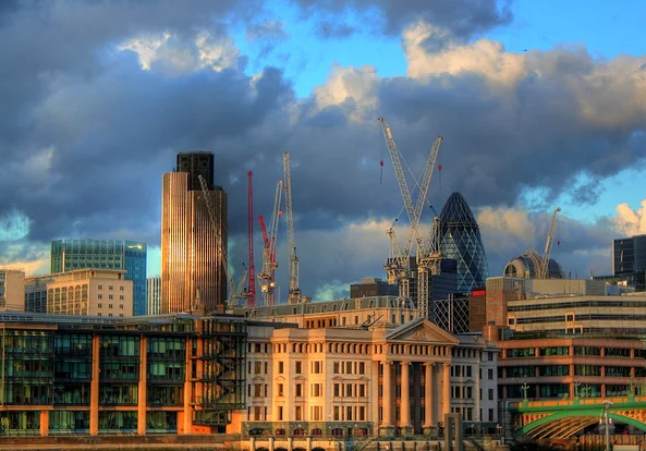 从爱琴海变现看金科融资新途