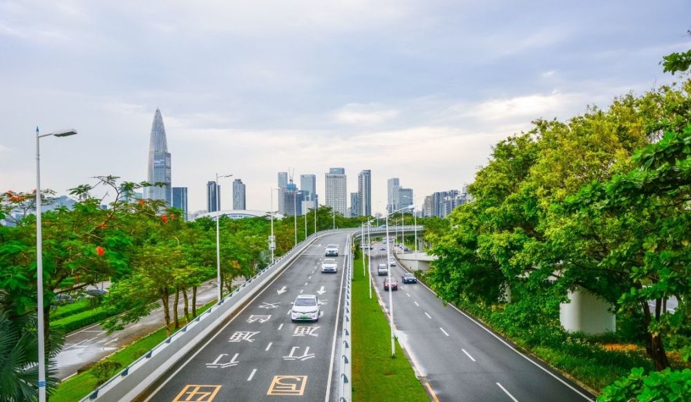 成都拟推出商业用地51宗 总面积约2042亩