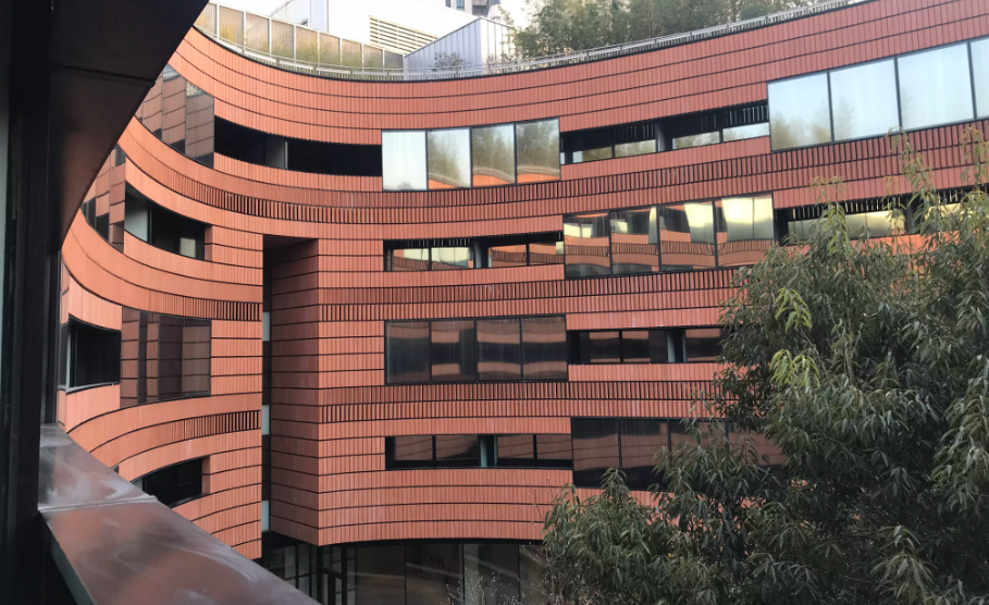 维泰股份被昌吉法院列为被执行人,执行标的金额近300万元