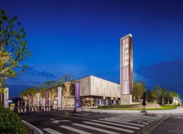 中国交建召开董事会 审议通过包括选举董事长、总裁等议案