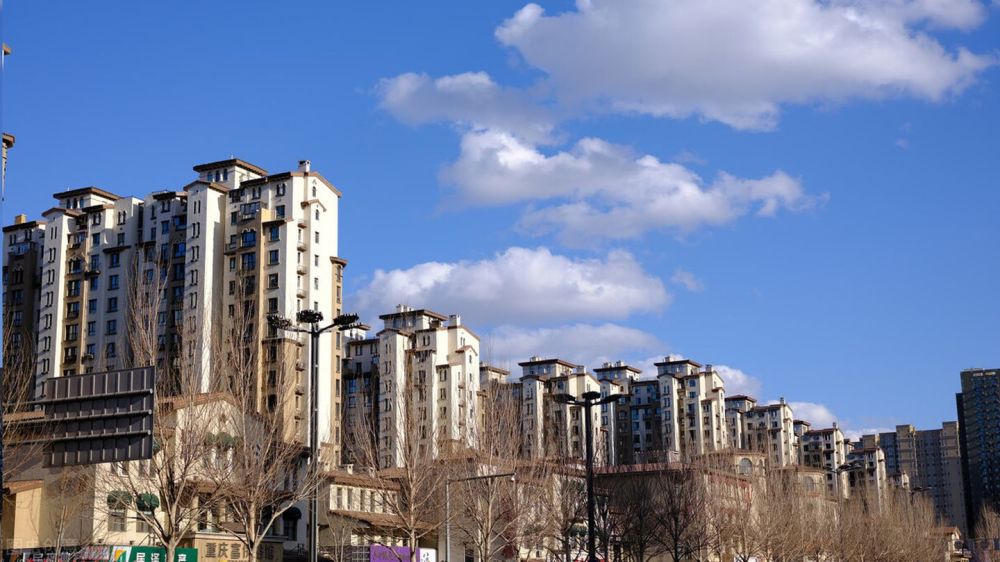 王益彬接替杨仁忠出任贵阳城投集团董事长